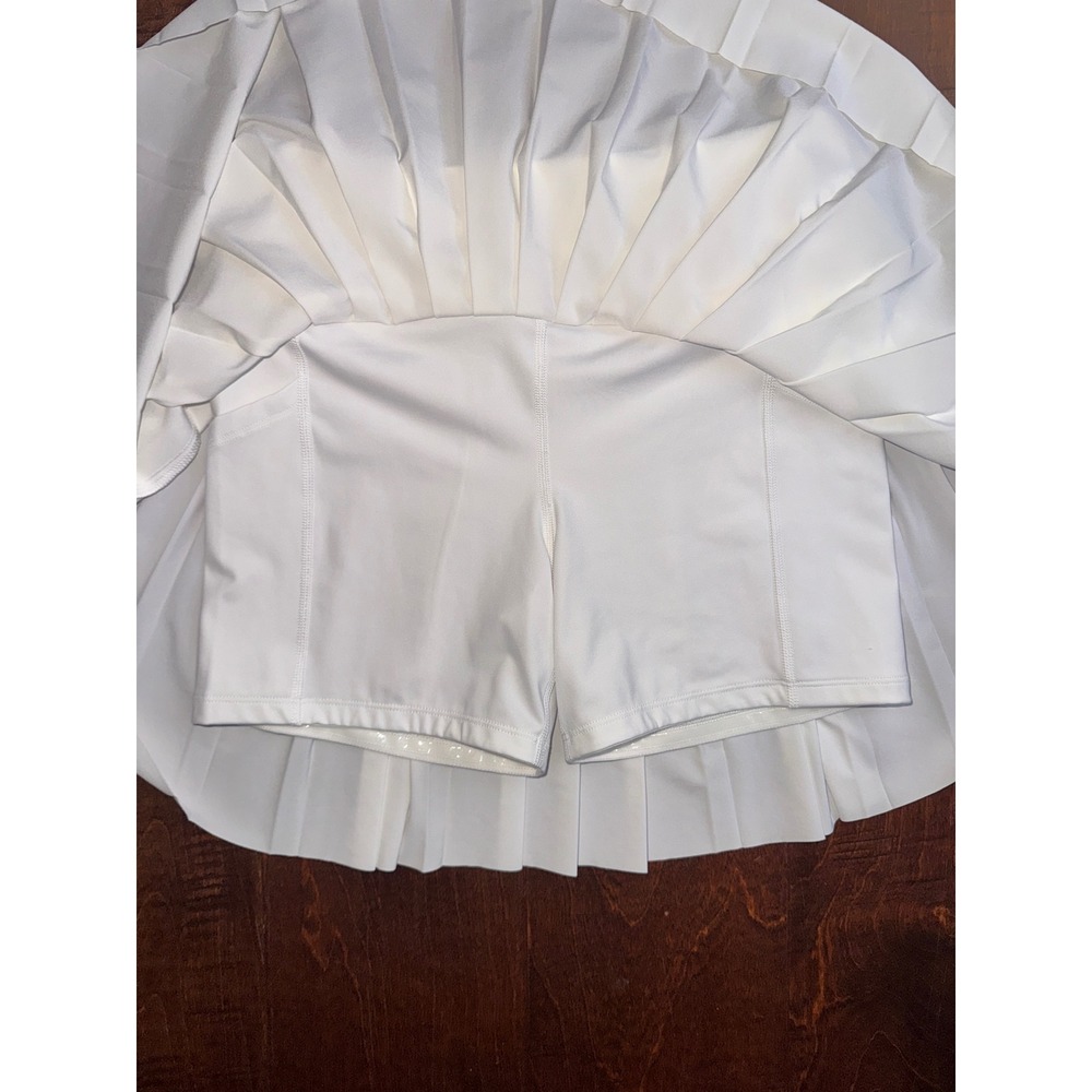 Athleta Elevate Skort White Pleated Skirt XS Pockets Zippered Back - Picture 2 of 7